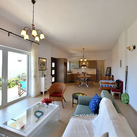 Agnanti Apartamento Tragána