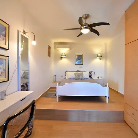 Agnanti Apartamento